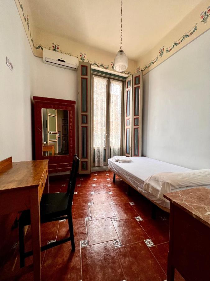 Hostal Horizonte Madrid "Check-In On-Line Recepcion 14H-23H" Extérieur photo