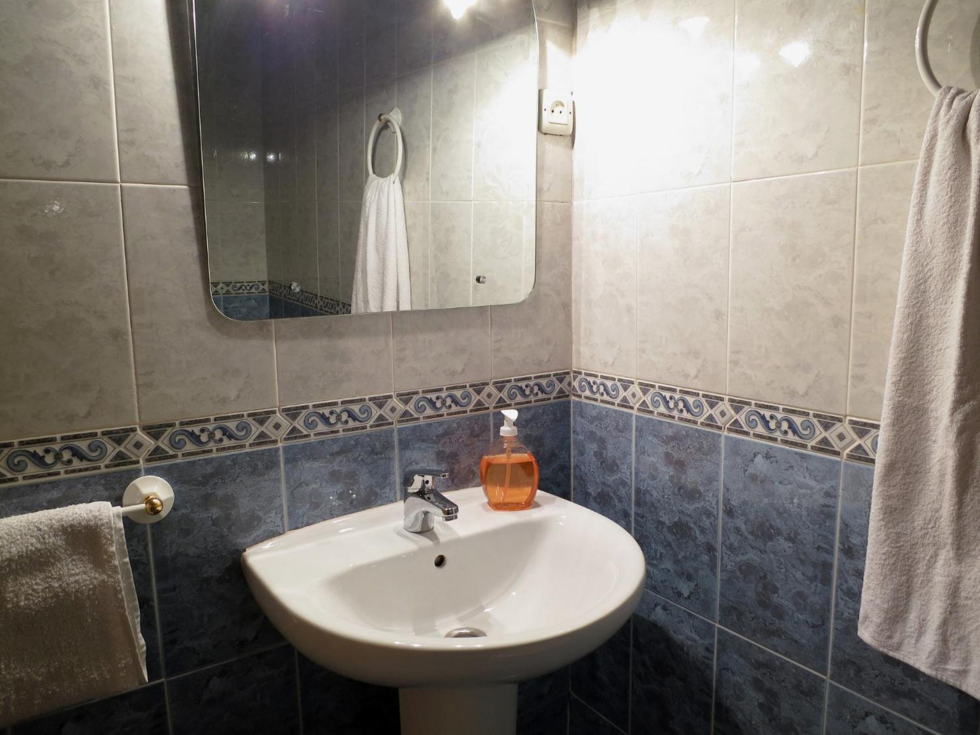 Hostal Horizonte Madrid "Check-In On-Line Recepcion 14H-23H" Extérieur photo