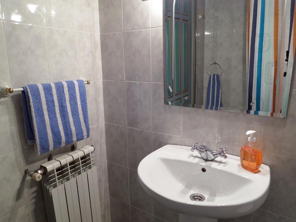 Hostal Horizonte Madrid "Check-In On-Line Recepcion 14H-23H" Chambre photo